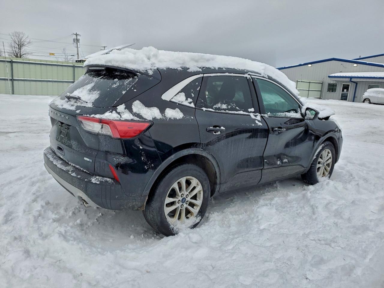 2020 Ford Escape Se - Фото 3