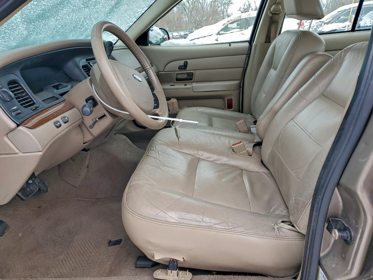 2005 Ford Crown Victoria Lx - Фото 7