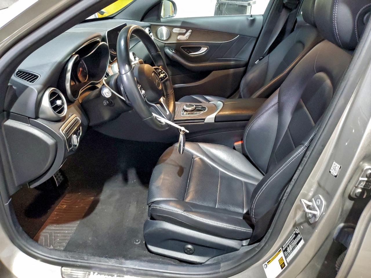 2020 Mercedes-Benz C 300 4Matic - Фото 7