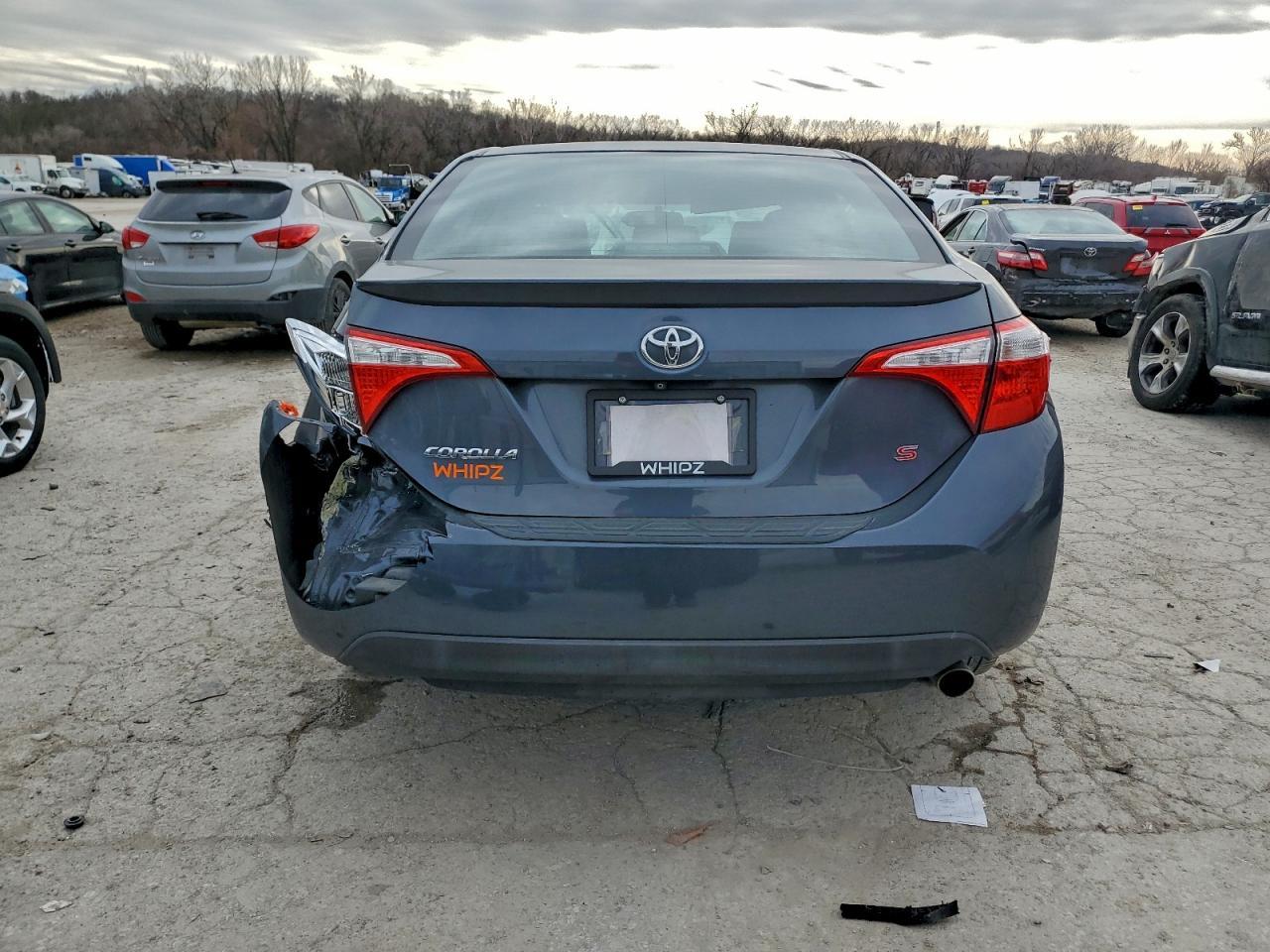 2014 Toyota Corolla L - Фото 6