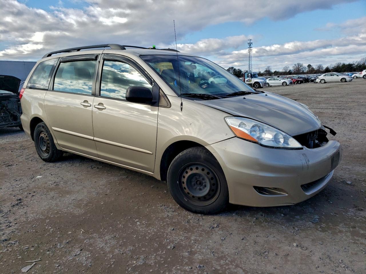 2009 Toyota Sienna Ce - Фото 4