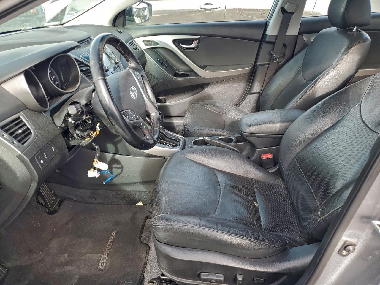 2015 Hyundai Elantra Se - Фото 7