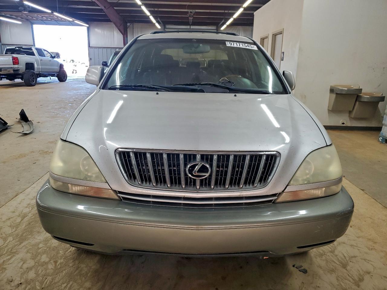 2002 Lexus Rx 300 - Image 5