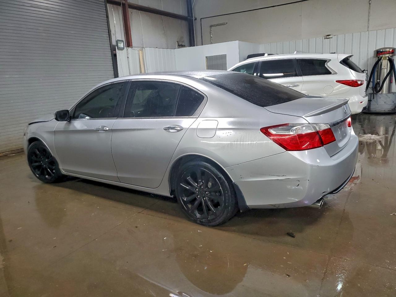 2014 Honda Accord Sport - Фото 2