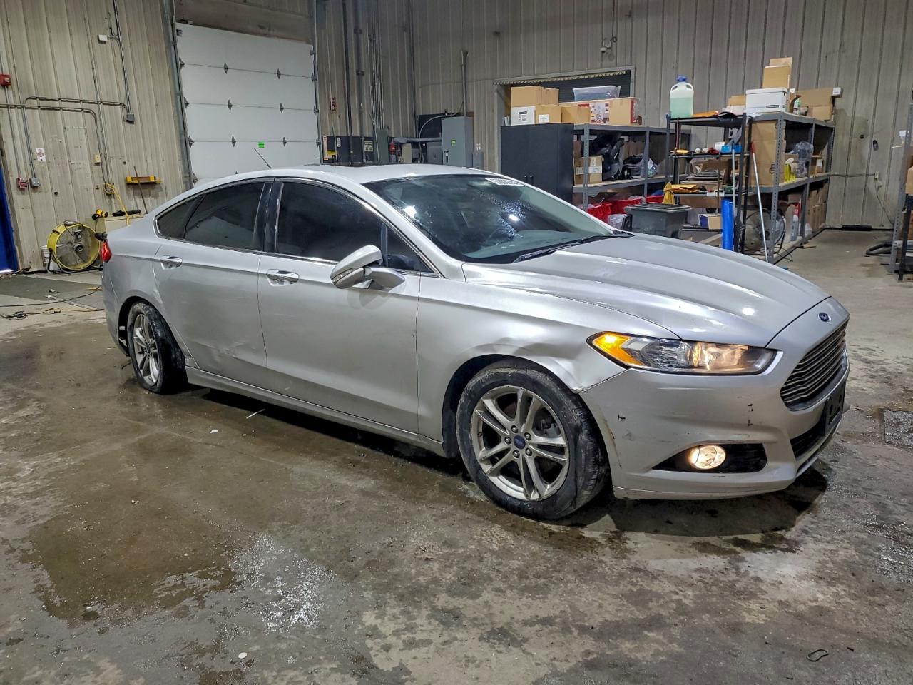 2016 Ford Fusion Titanium Hev - Image 4