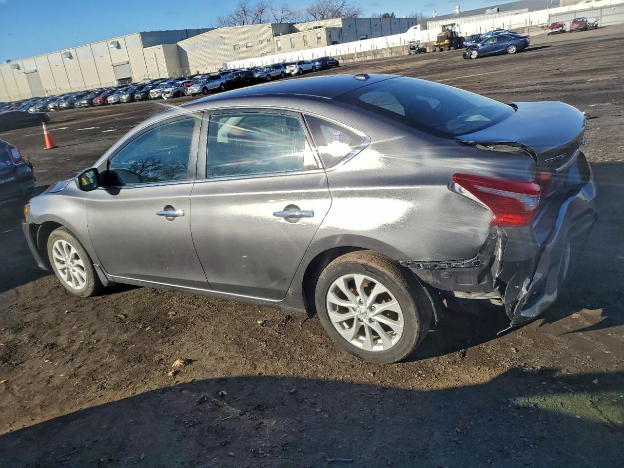 2019 Nissan Sentra S - Фото 2