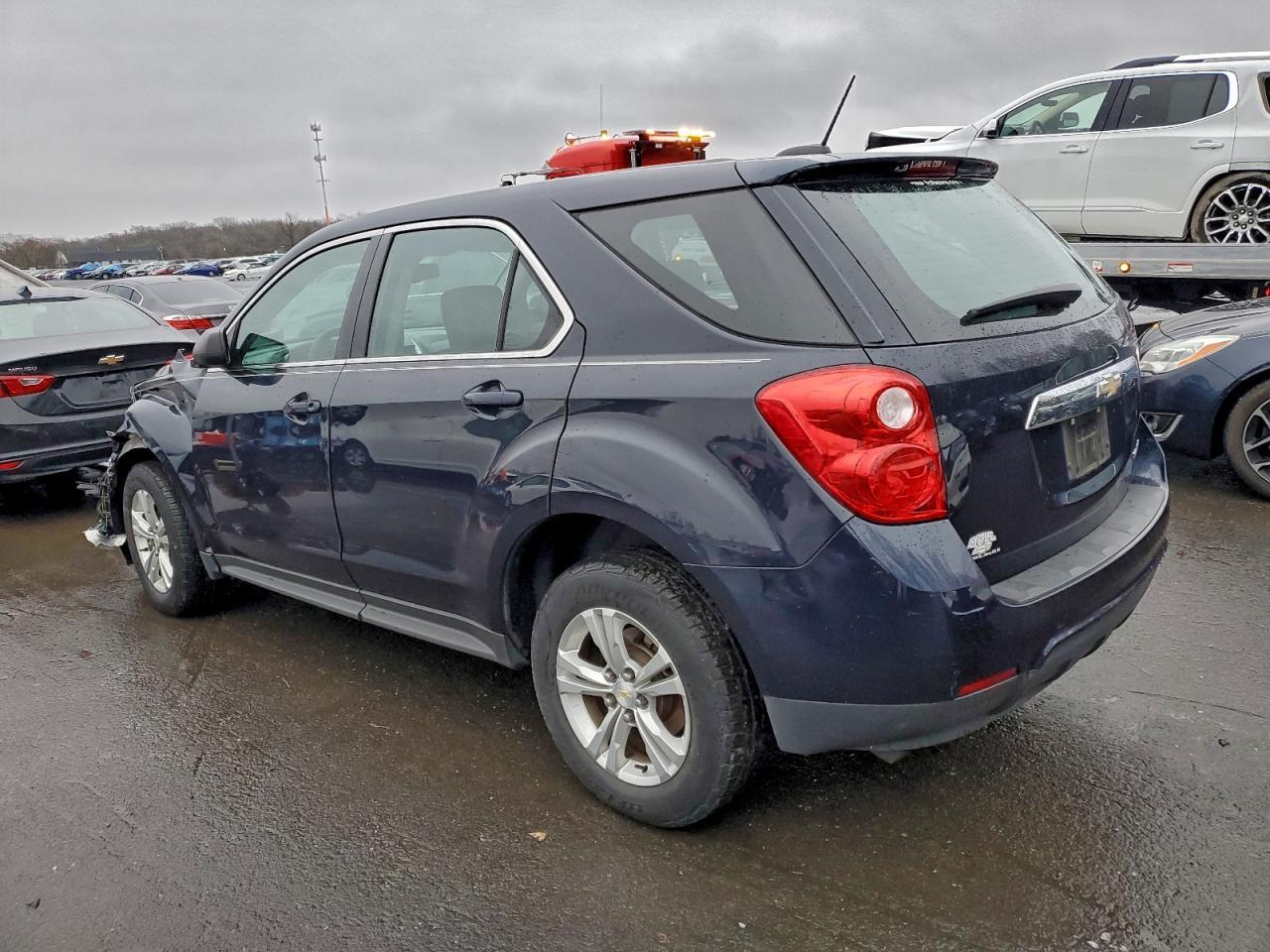 2015 Chevrolet Equinox Ls - Фото 2