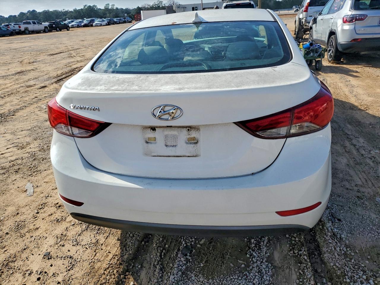 2014 Hyundai Elantra Se - Image 6