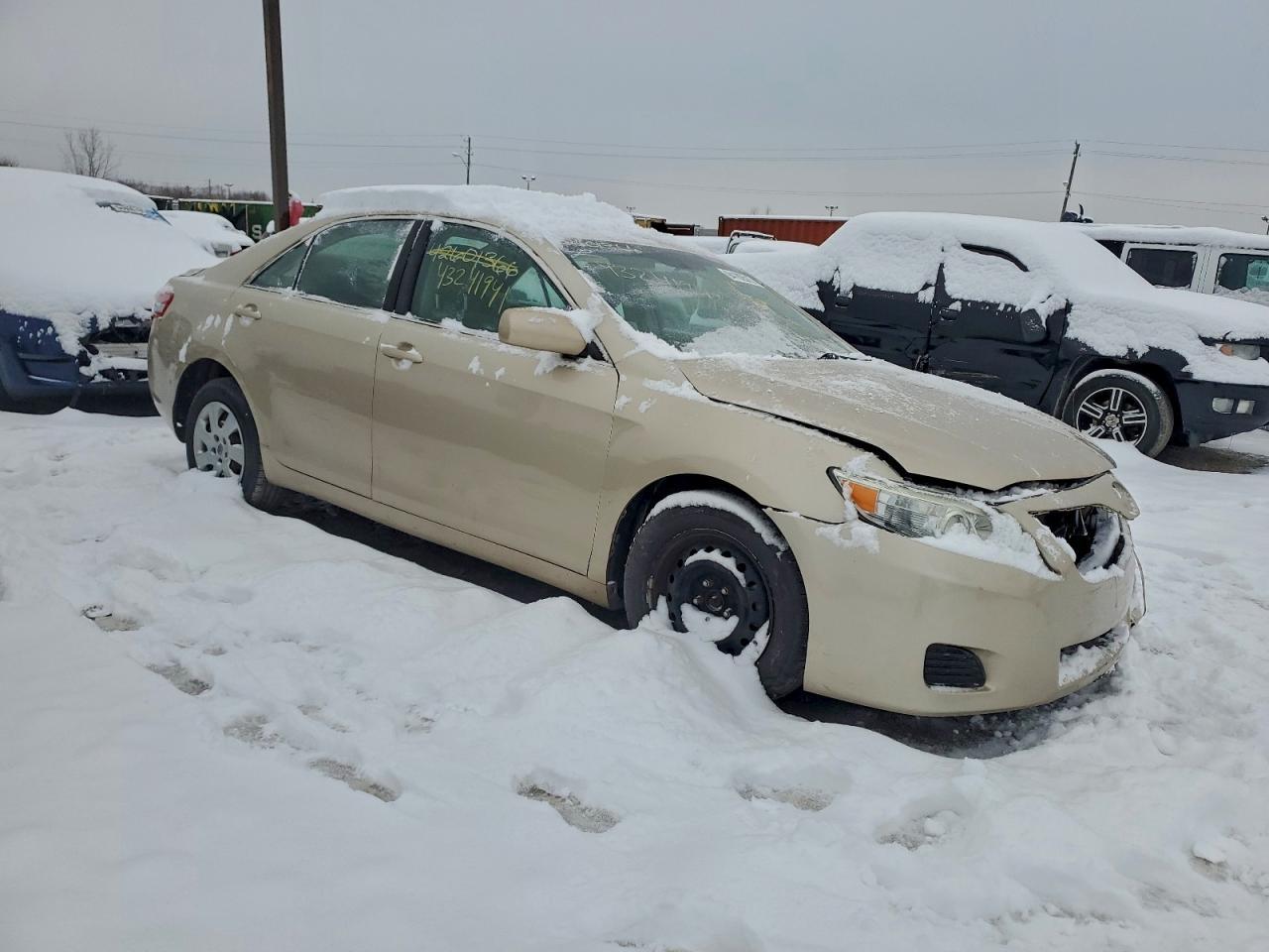 2010 Toyota Camry Base - Фото 4