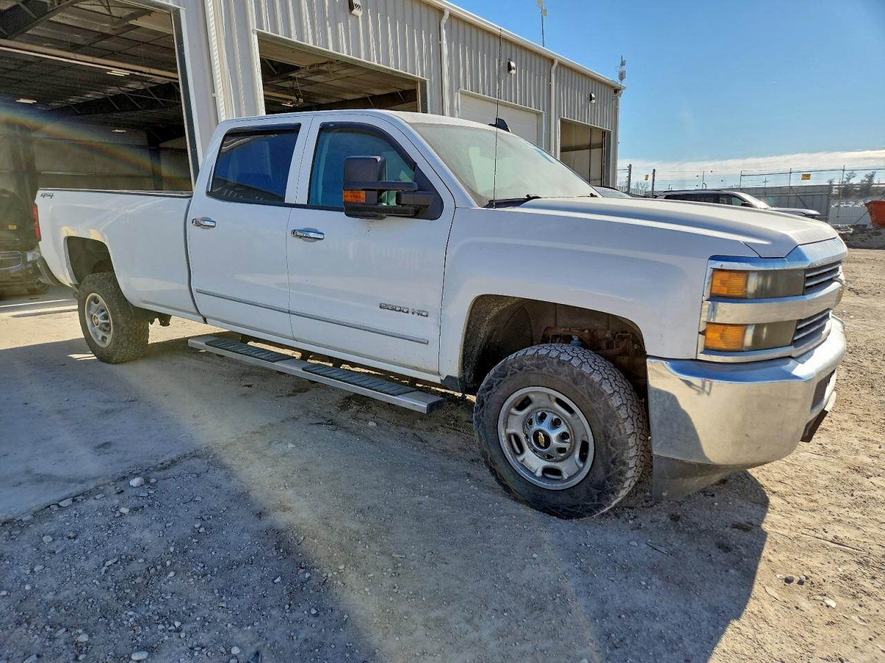 2015 Chevrolet Silverado K2500 Heavy Duty - Фото 4