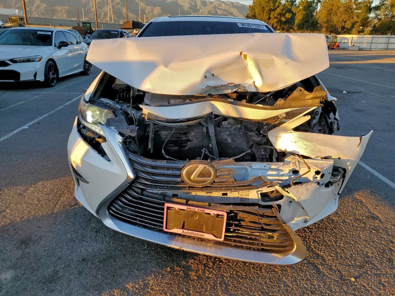 2016 Lexus Es 350 - Image 5