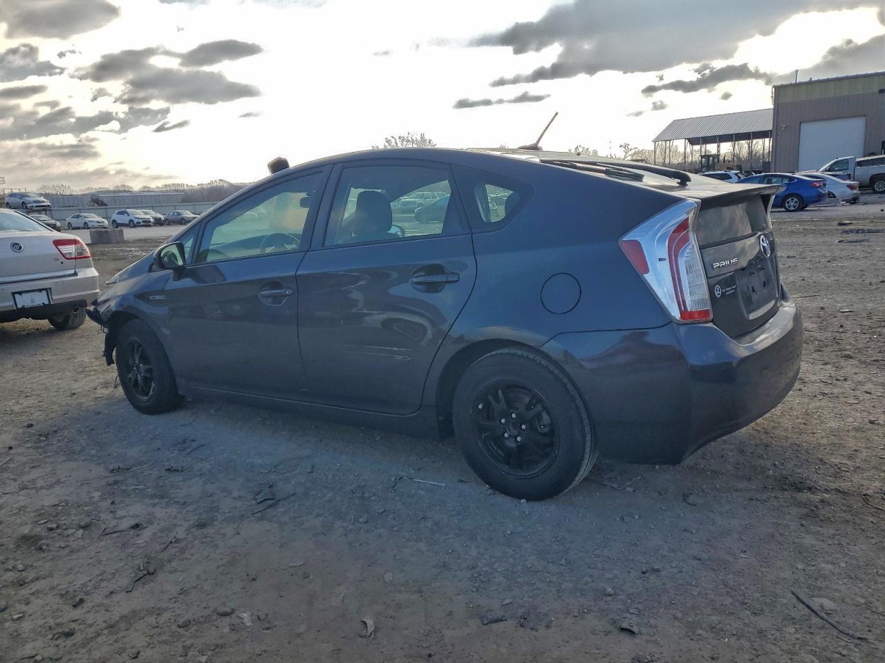 2012 Toyota Prius - Image 2