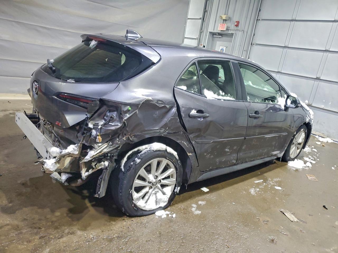 2023 Toyota Corolla Se - Фото 3