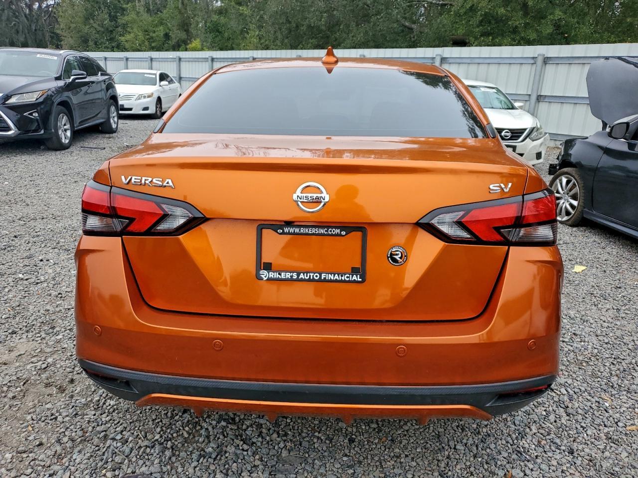 2020 Nissan Versa Sv - Фото 6