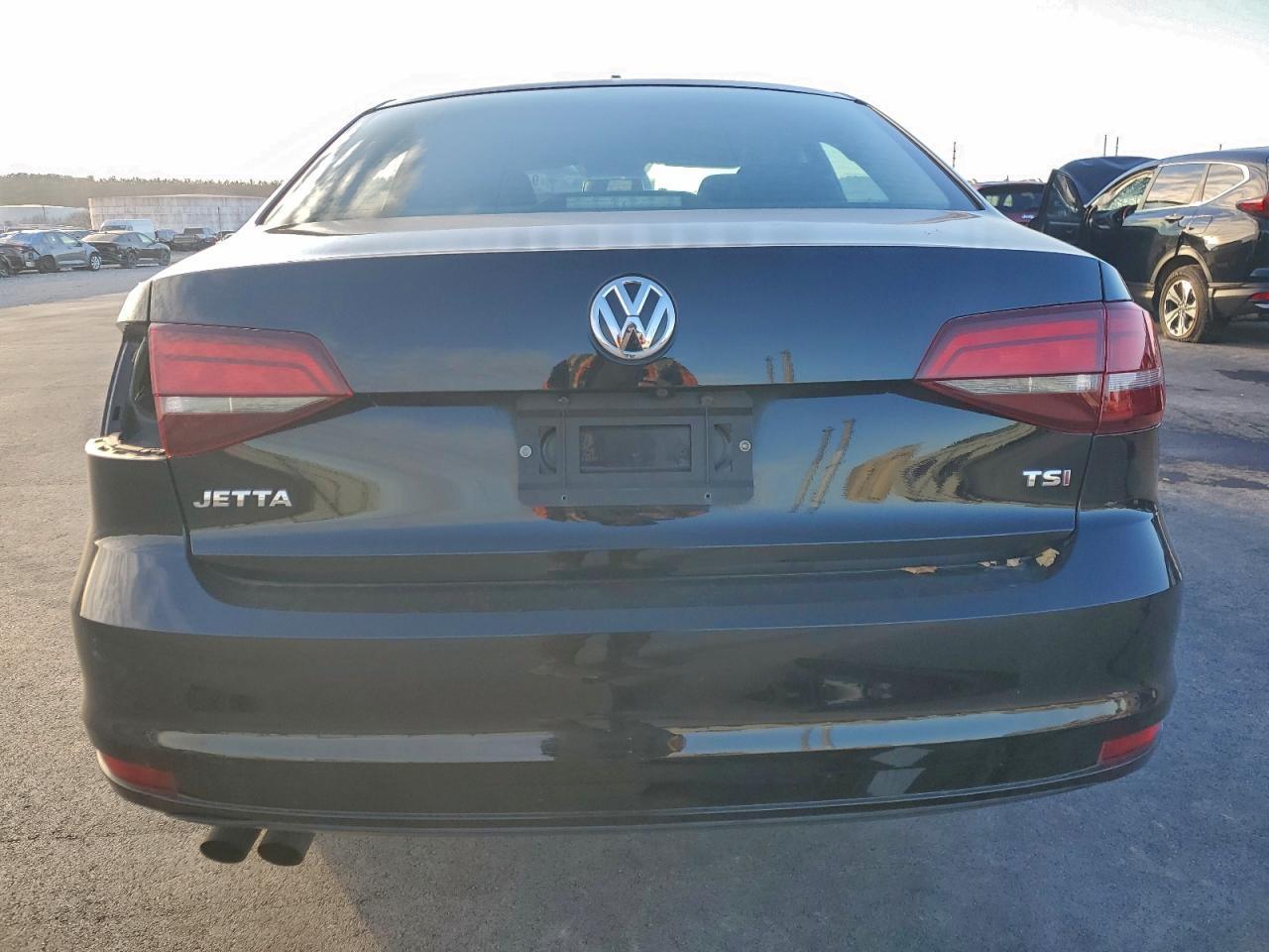 2017 Volkswagen Jetta S - Фото 6
