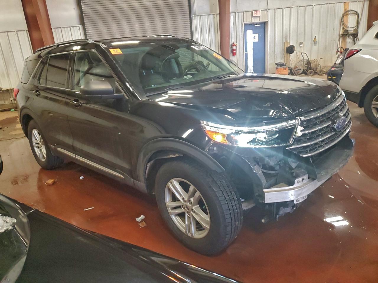 2021 Ford Explorer Xlt - Фото 4