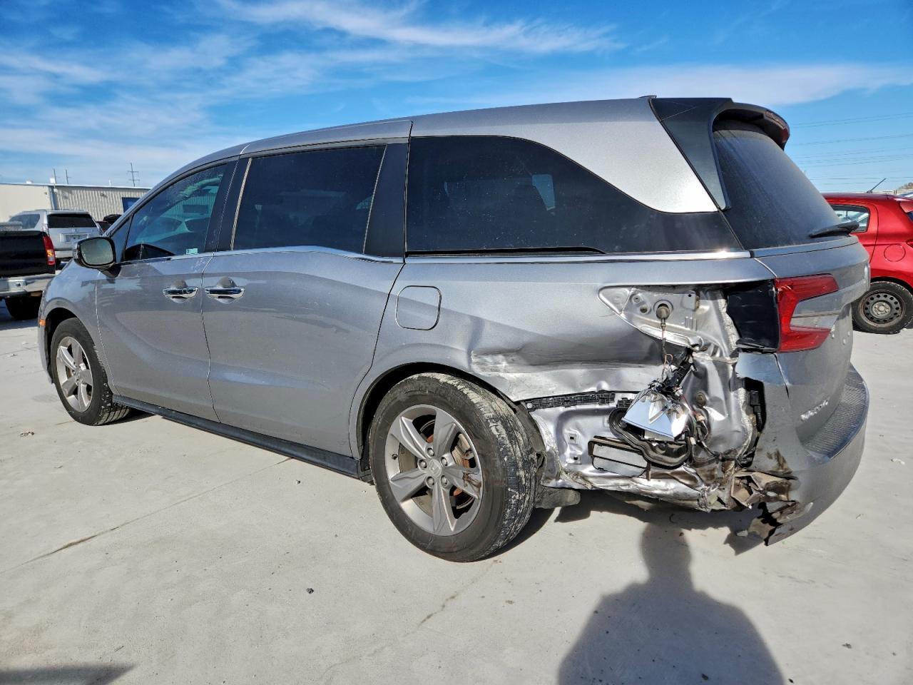2018 Honda Odyssey Exl - Image 2