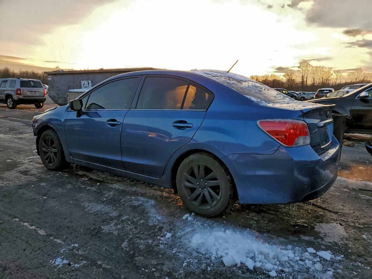 2016 Subaru Impreza Premium - Фото 2