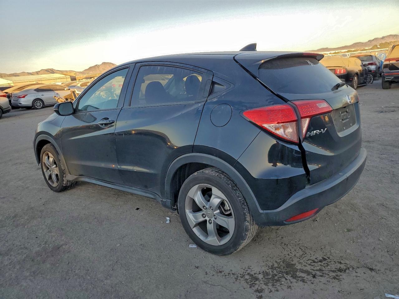 2016 Honda Hr-V Ex - Image 2