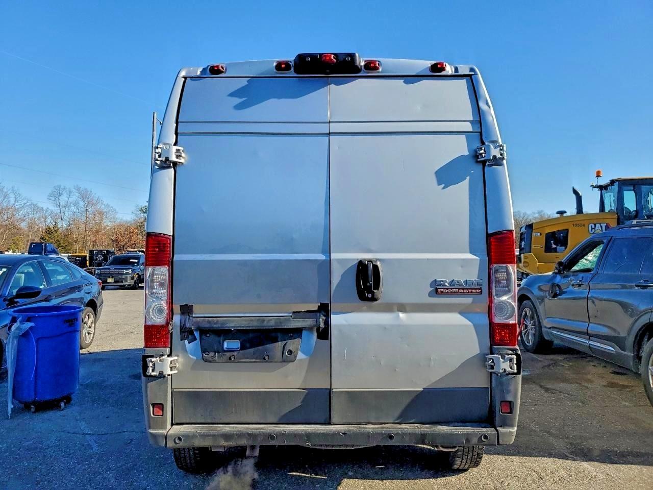 2018 Ram Promaster 2500 Delivery Van - Image 6