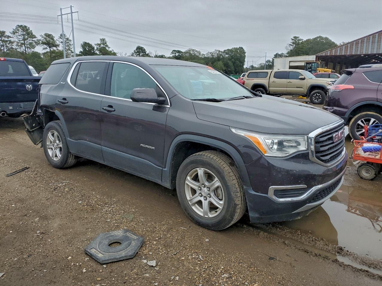 2018 GMC Acadia - Image 4