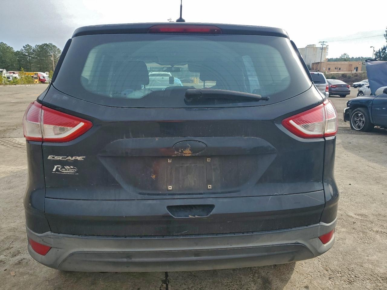 2013 Ford Escape S - Фото 6