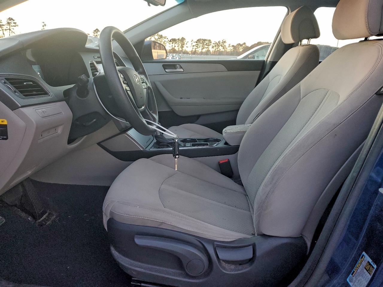 2016 Hyundai Sonata Se - Image 7