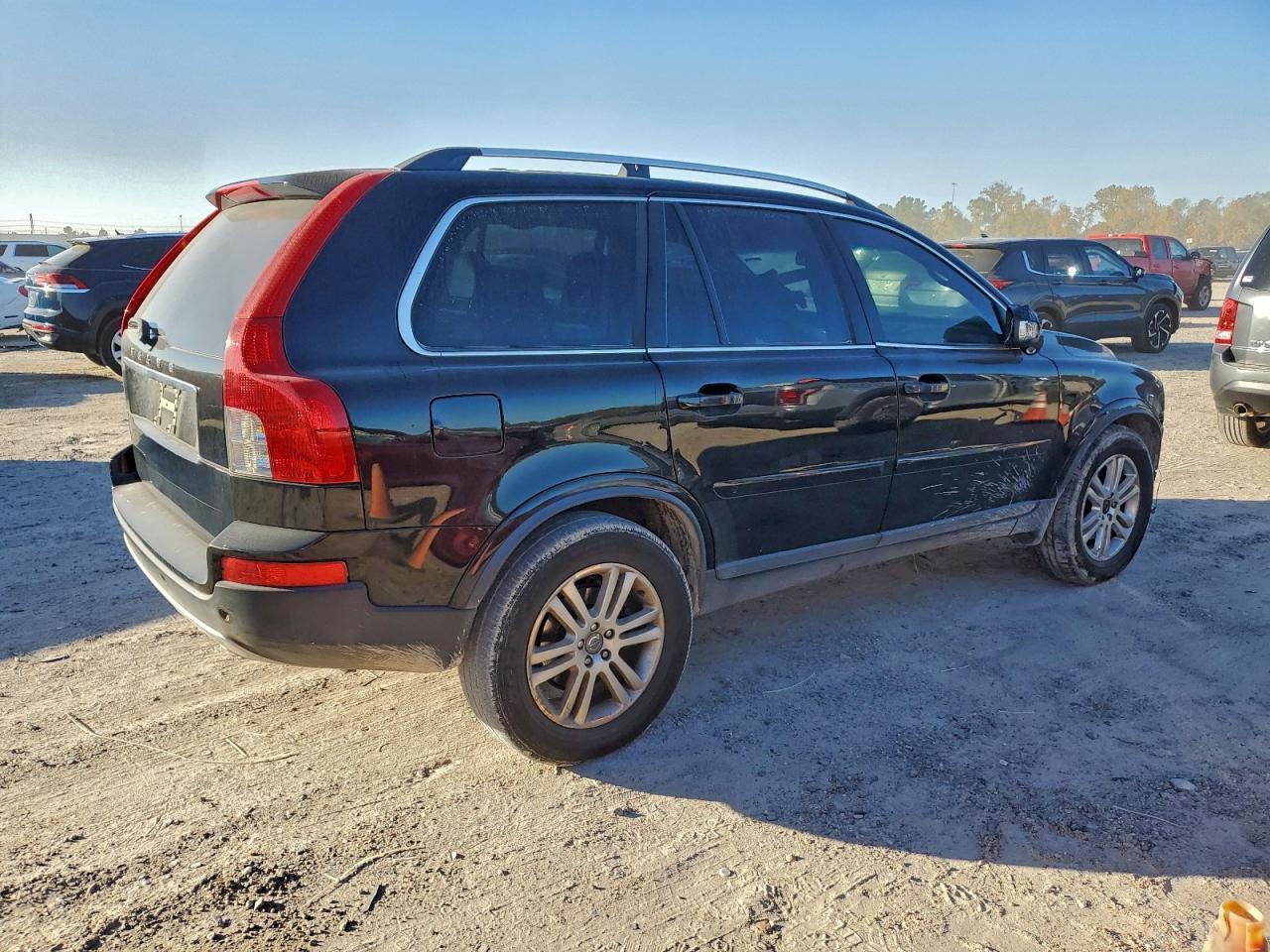 2011 Volvo Xc90 3.2 - Image 3