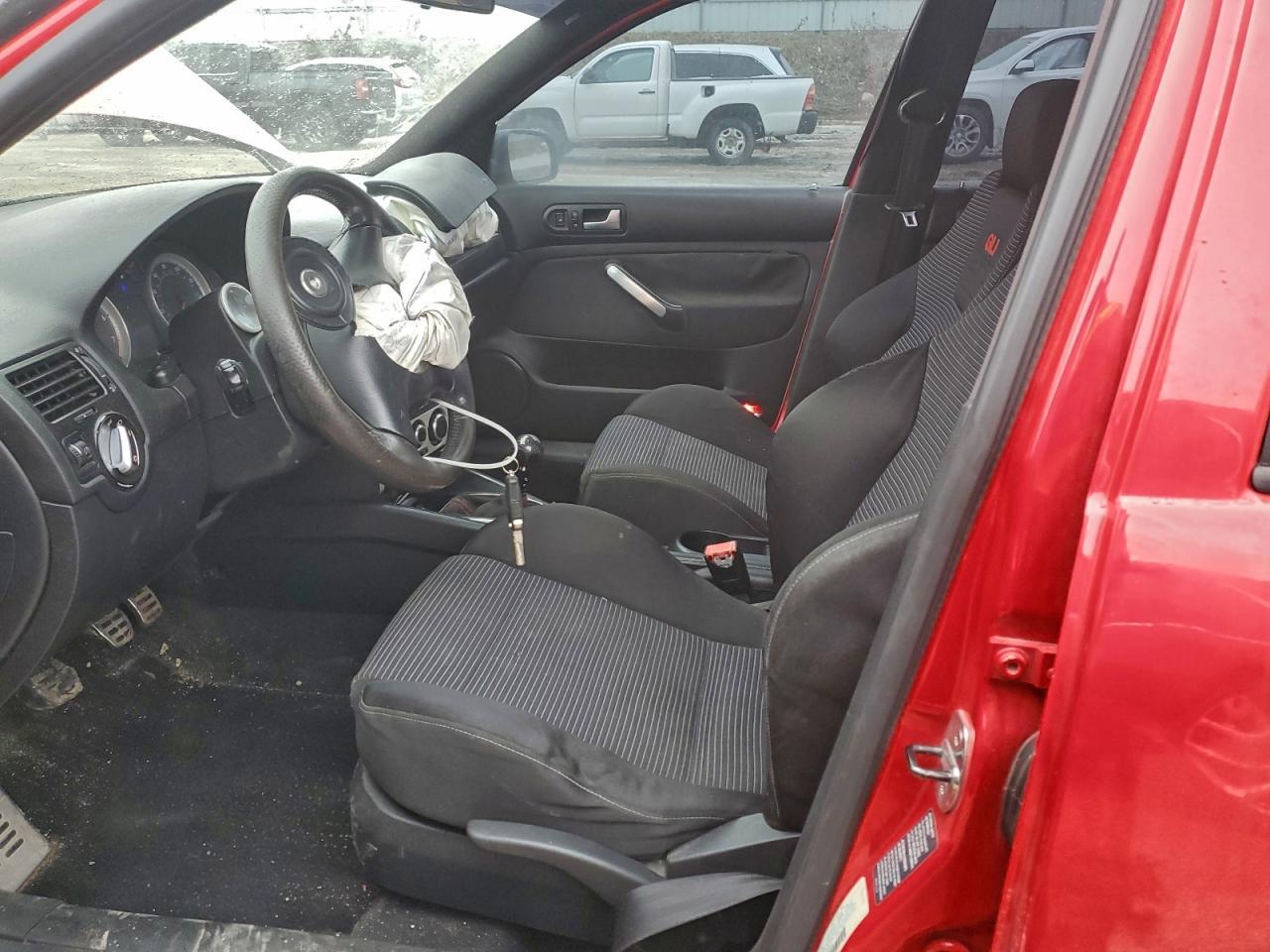 2005 Volkswagen Jetta Gli - Image 7