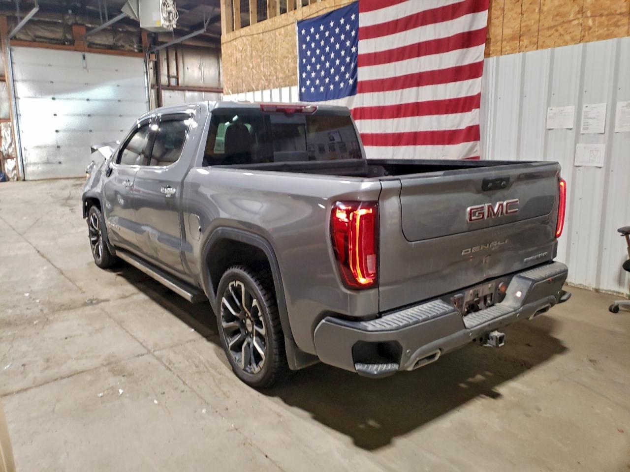 2024 GMC Sierra K1500 Denali - Фото 2