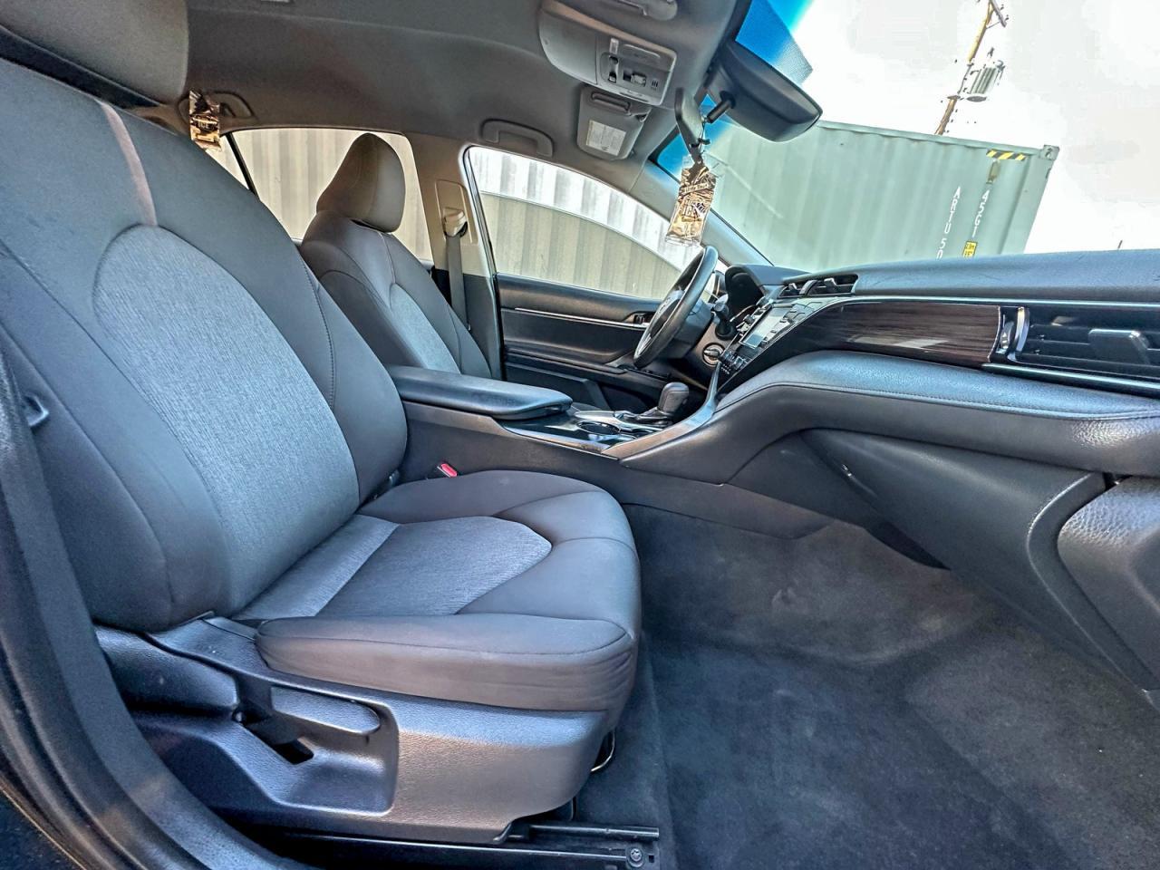 2019 Toyota Camry L - Image 5