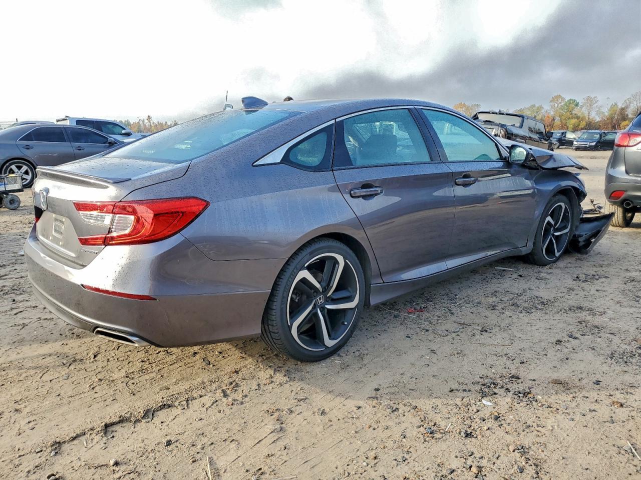 2019 Honda Accord Sport - Image 3