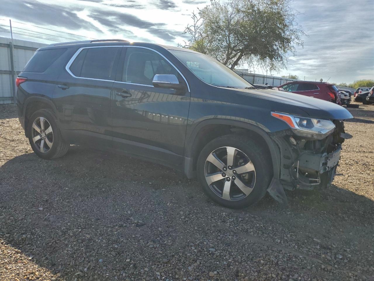 2018 Chevrolet Traverse Lt - Фото 4