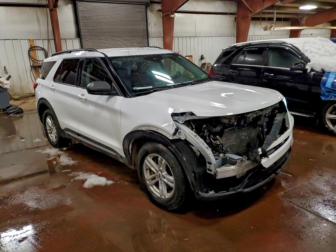 2021 Ford Explorer Xlt - Фото 4