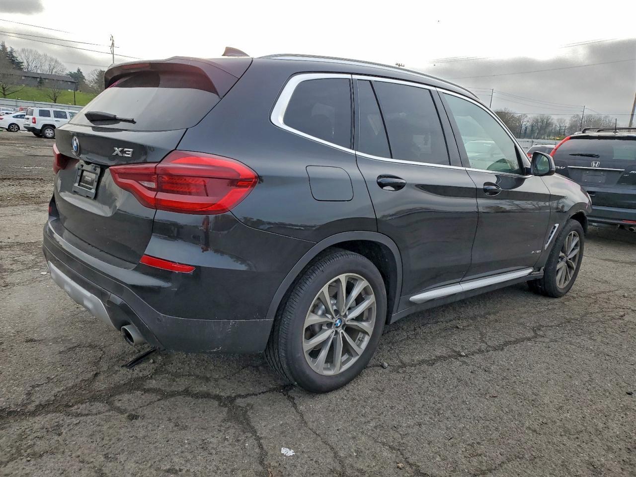 2018 BMW X3 xDrive30I - Image 3