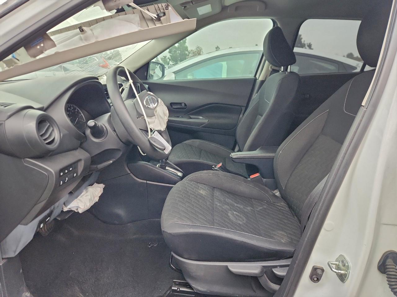 2021 Nissan Kicks S - Фото 7