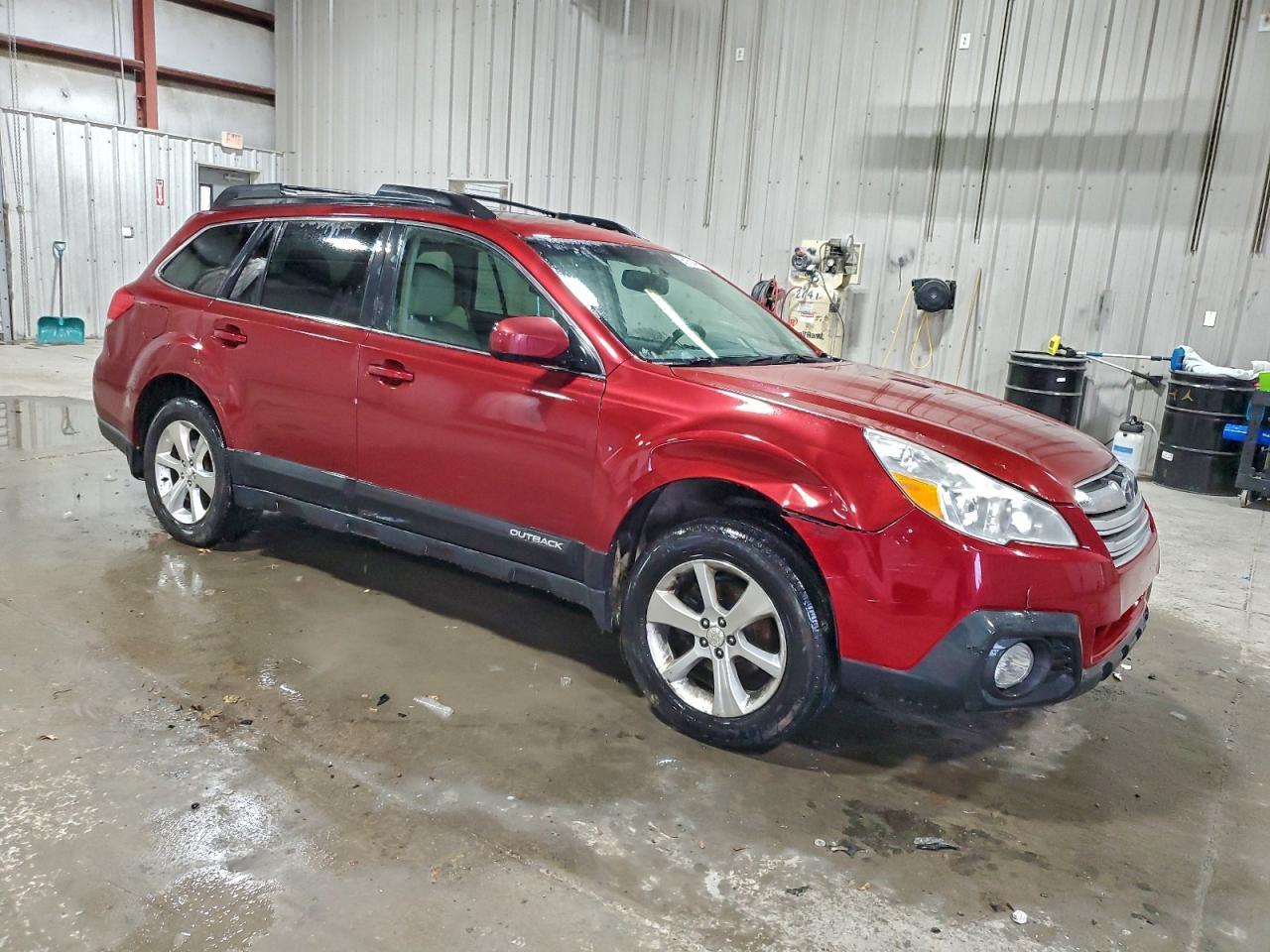 2014 Subaru Outback 2.5I Limited - Image 4