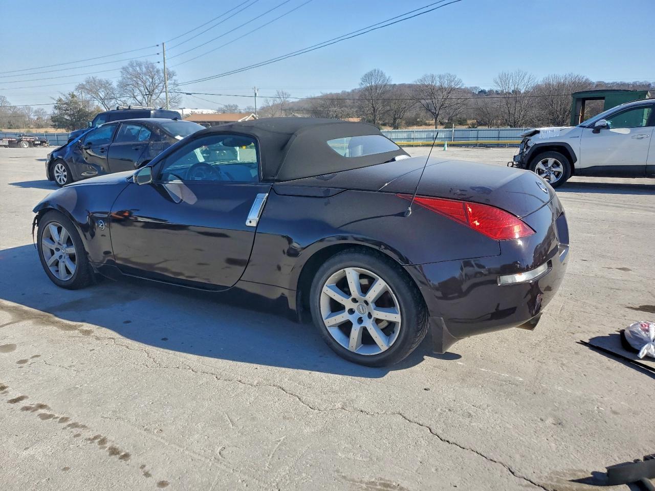 2004 Nissan 350Z Roadster - Фото 2