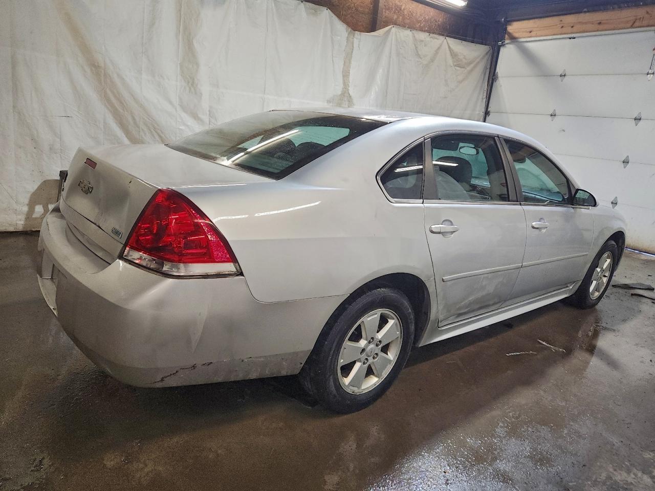 2011 Chevrolet Impala Ls - Фото 3