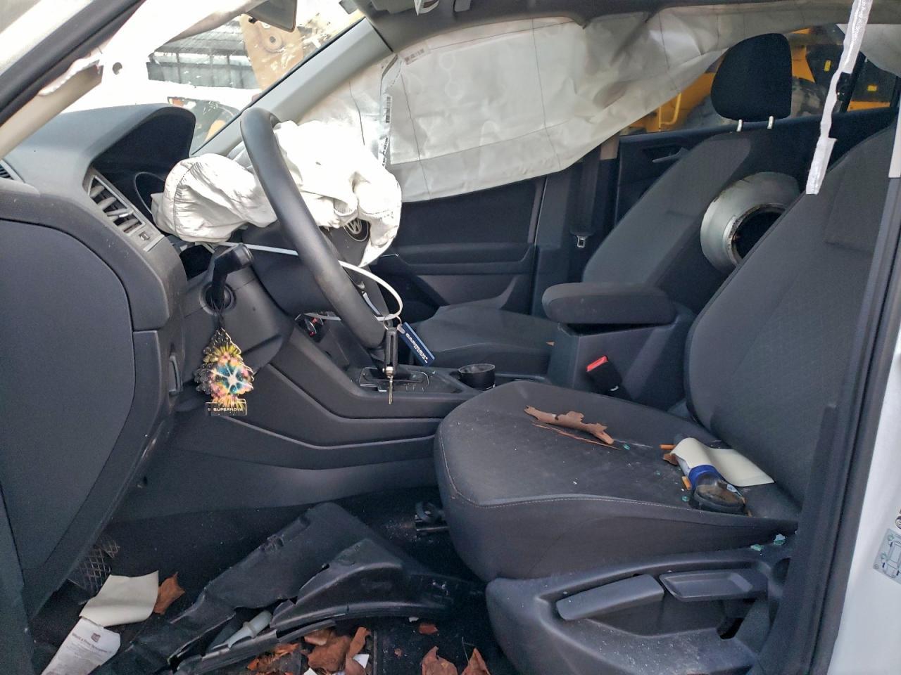 2020 Volkswagen Tiguan S - Image 7