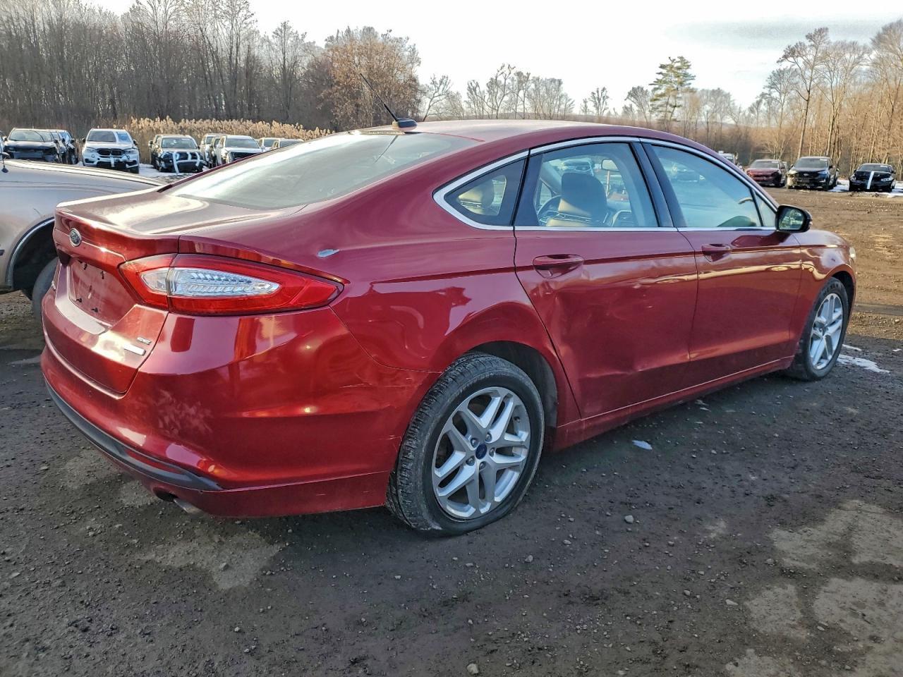 2016 Ford Fusion Se - Фото 3
