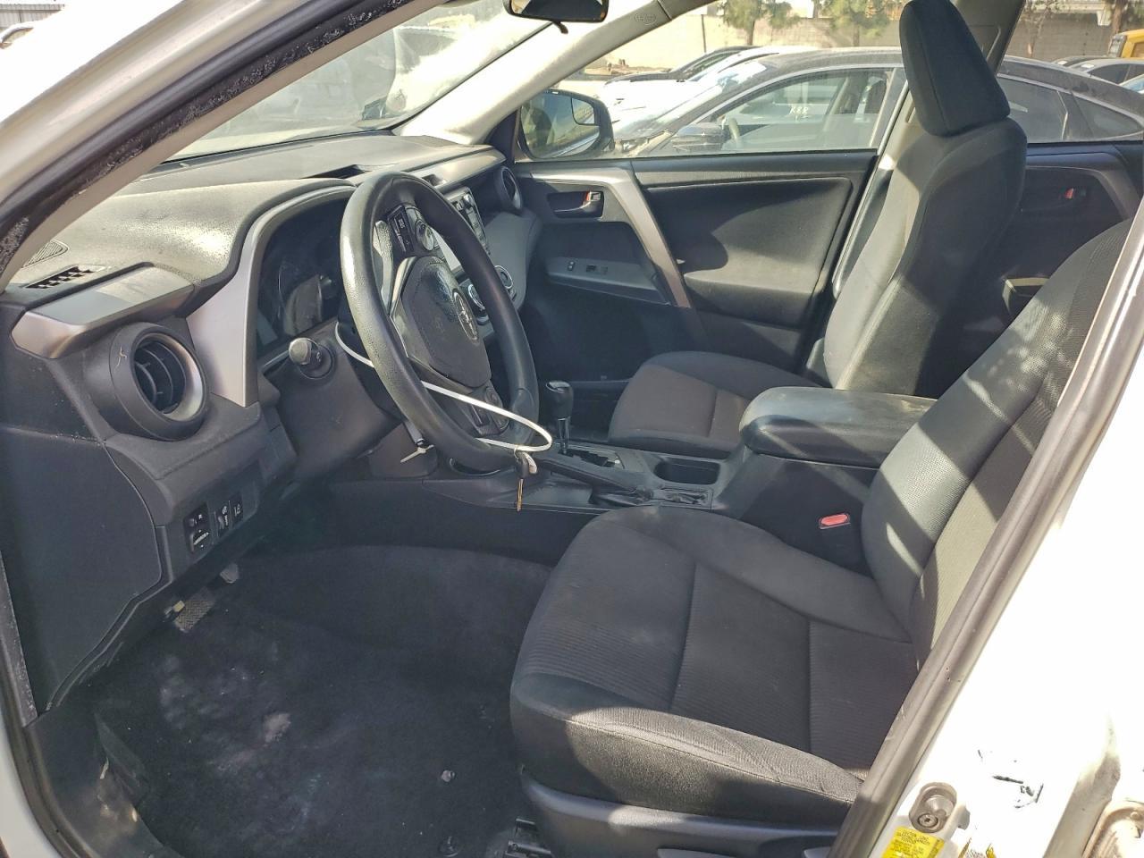 2017 Toyota Rav4 Le - Фото 7