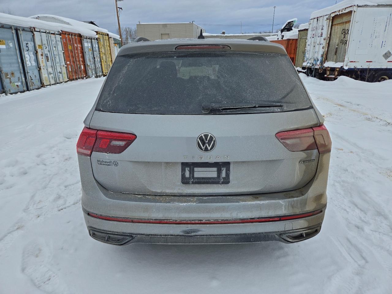 2023 Volkswagen Tiguan Se R-Line Black - Image 6