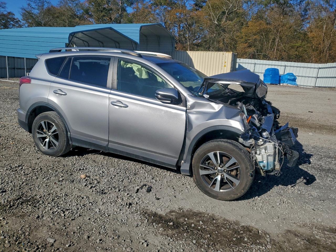 2018 Toyota Rav4 - Image 4