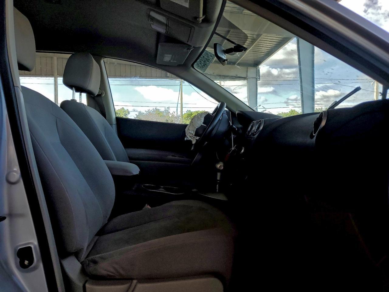 2013 Nissan Rogue S - Фото 5
