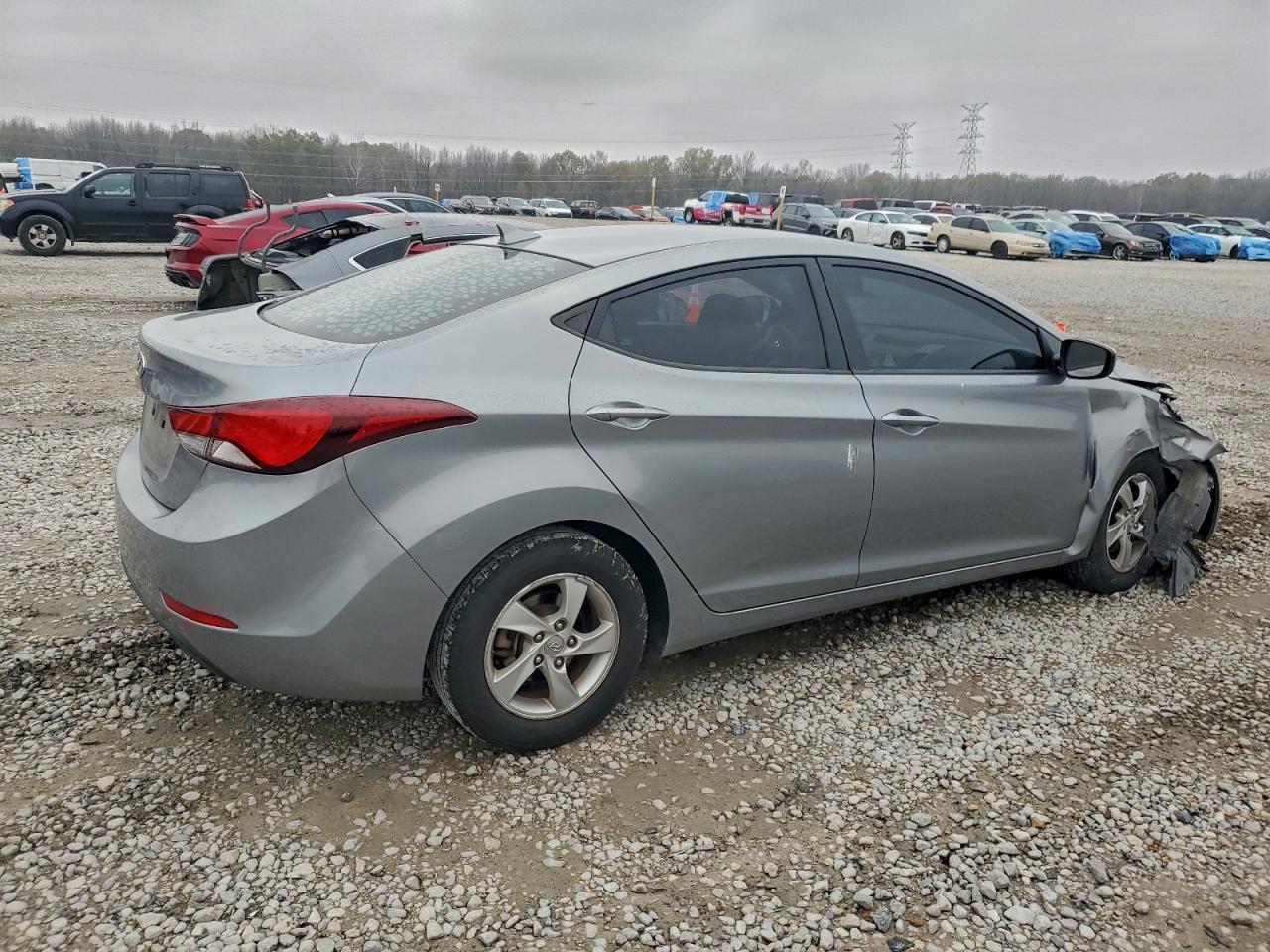 2014 Hyundai Elantra Se - Фото 3