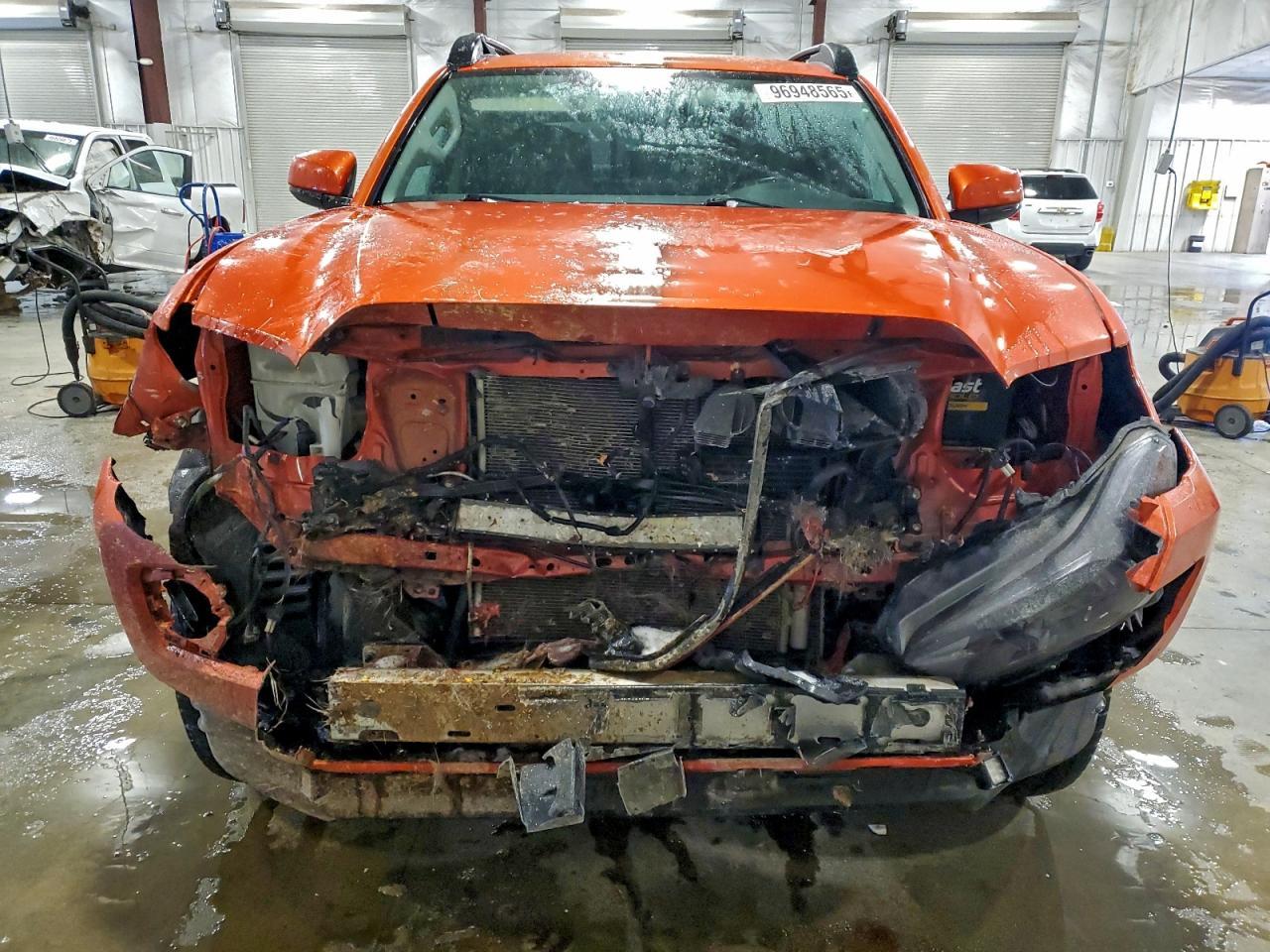 2017 Toyota Tacoma Double Cab - Фото 5