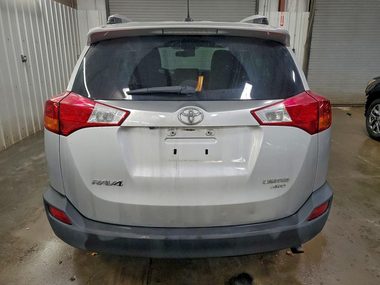 2015 Toyota Rav4 Limited - Image 6