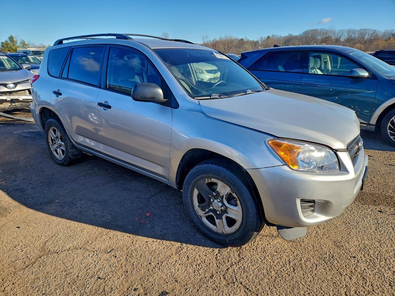 2011 Toyota Rav4 - Фото 4