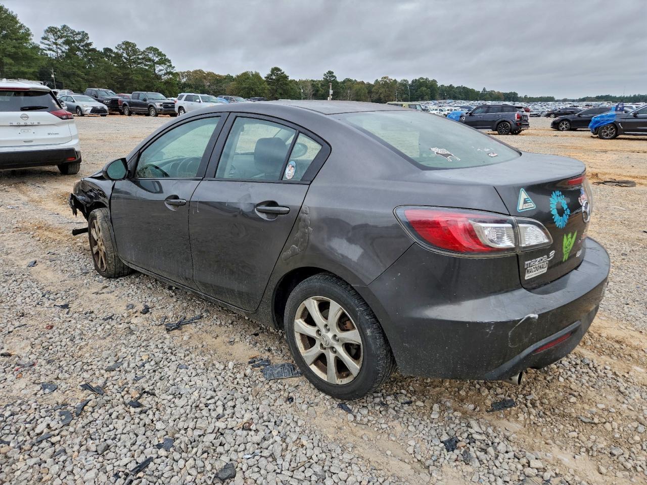 2010 Mazda 3 I - Фото 2